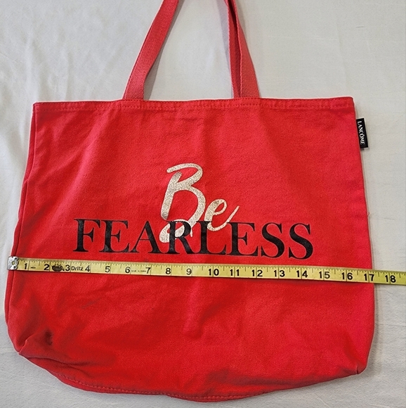 Lancome Paris Red 'Be Fearless' Tote Shoulder bag - Picture 7 of 10